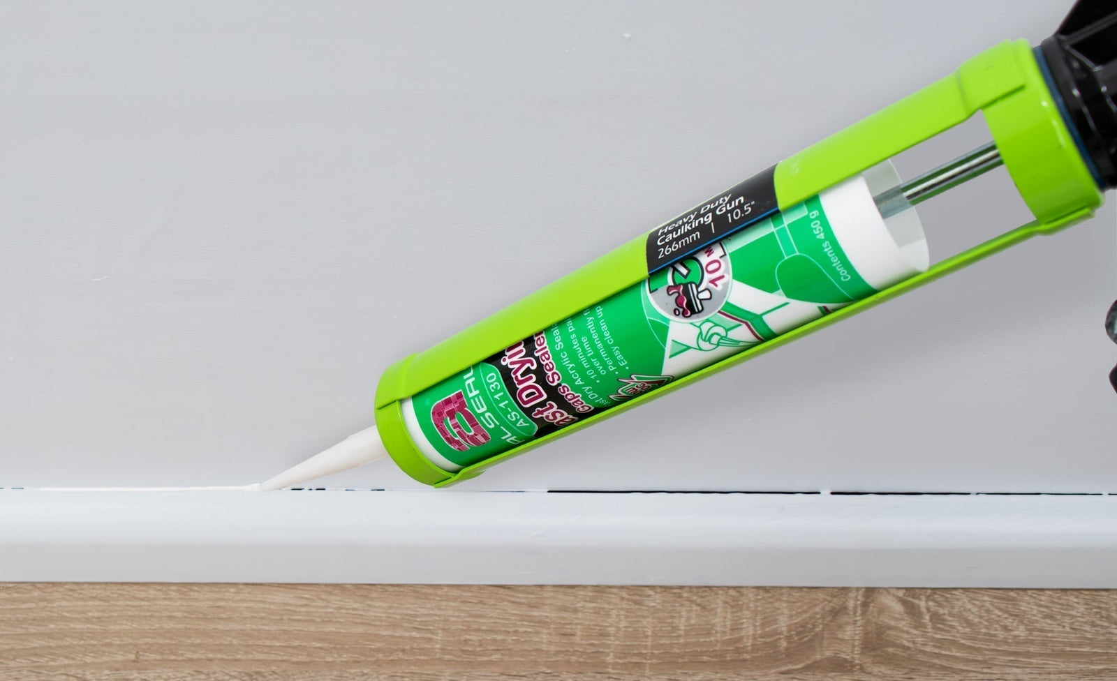 Caulk vs Patching Compound: What’s the Difference and When Should You Use Them?